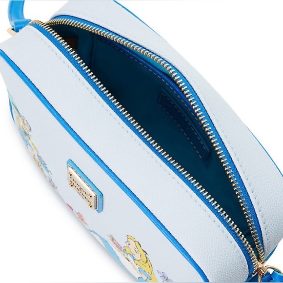 DISNEY ALICE IN WONDERLAND DOONEY & BOURKE CROSSBODY CAMERA BAG 2024 NWT - Picture 3 of 7